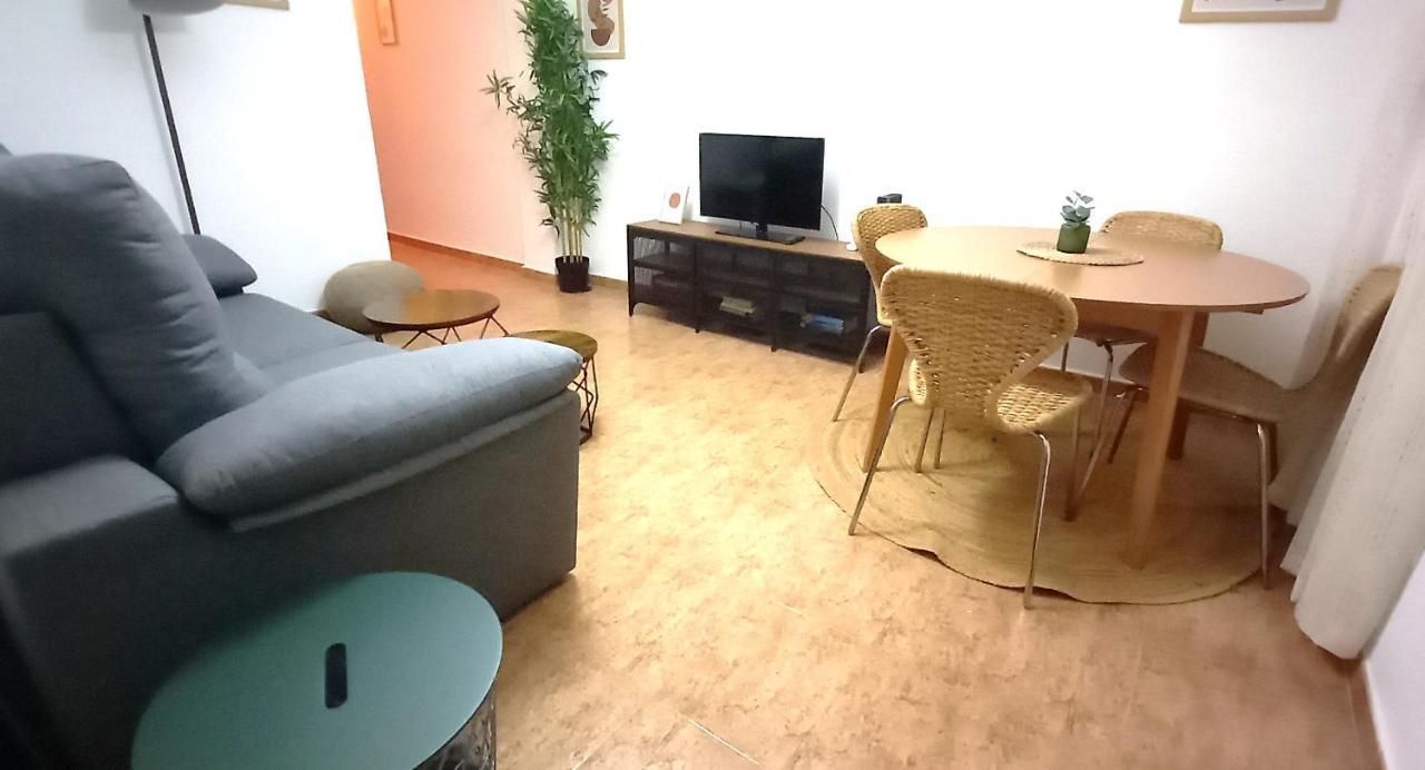 Appartement Centrico En By Bebalmy *